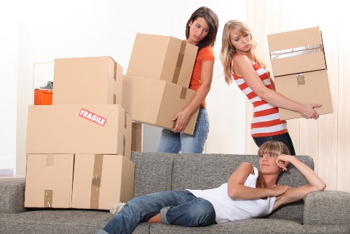 Different moving truck size options for Pimlico moves
